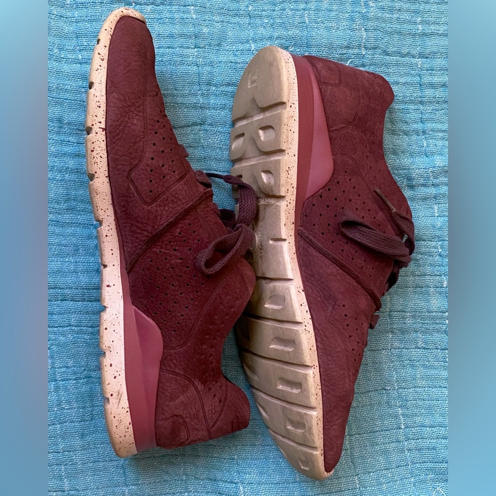 UGG F200-7G lace-up derby
